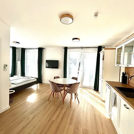 Daire Major Apartmanhaz Tihany