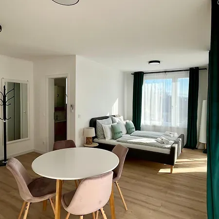 شقة Major Apartmanhaz تيهاني