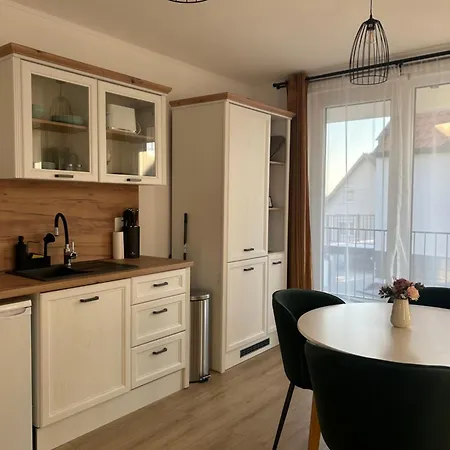 Major Apartmanhaz تيهاني