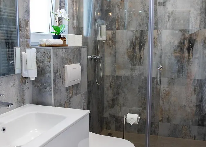 Major Apartmanhaz Lägenhet *