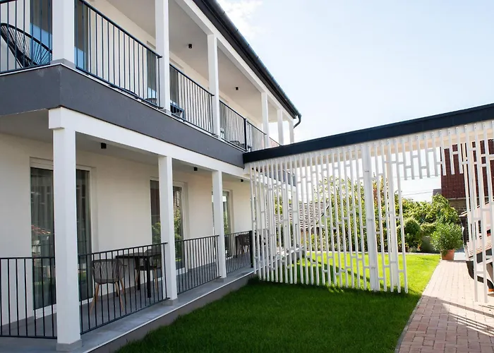 Major Apartmanhaz Lägenhet