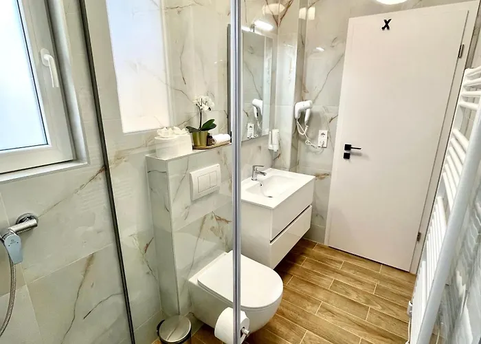 Major Apartmanhaz Lägenhet *