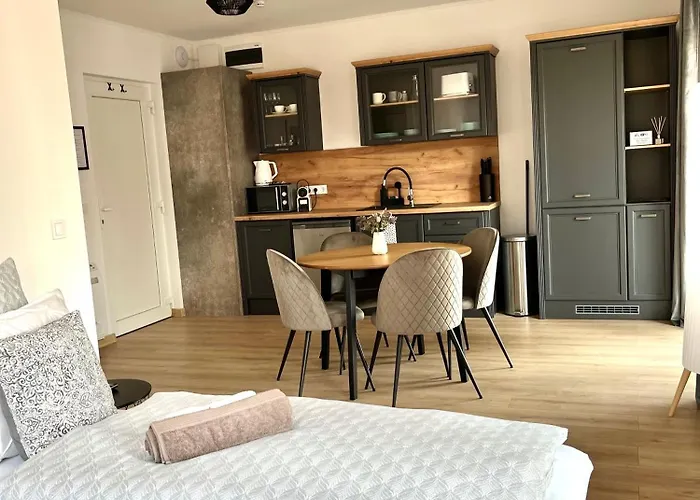 Major Apartmanhaz Lägenhet Tihany