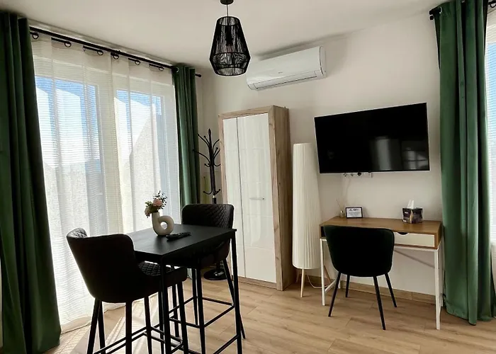 Major Apartmanhaz Lägenhet